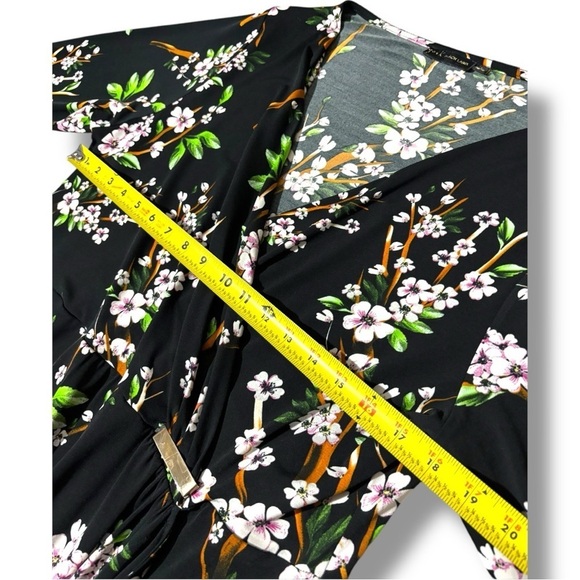 Yock Black Label Floral Black Faux Wrap Front Long Sleeve V-Neck Midi Dress - Picture 7 of 16